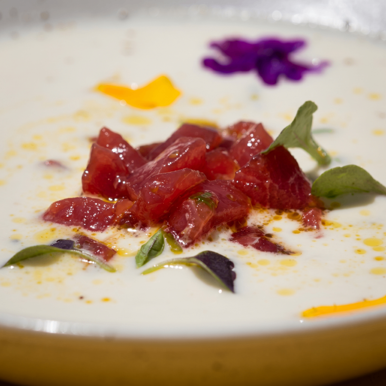 Ajoblanco con almadraba